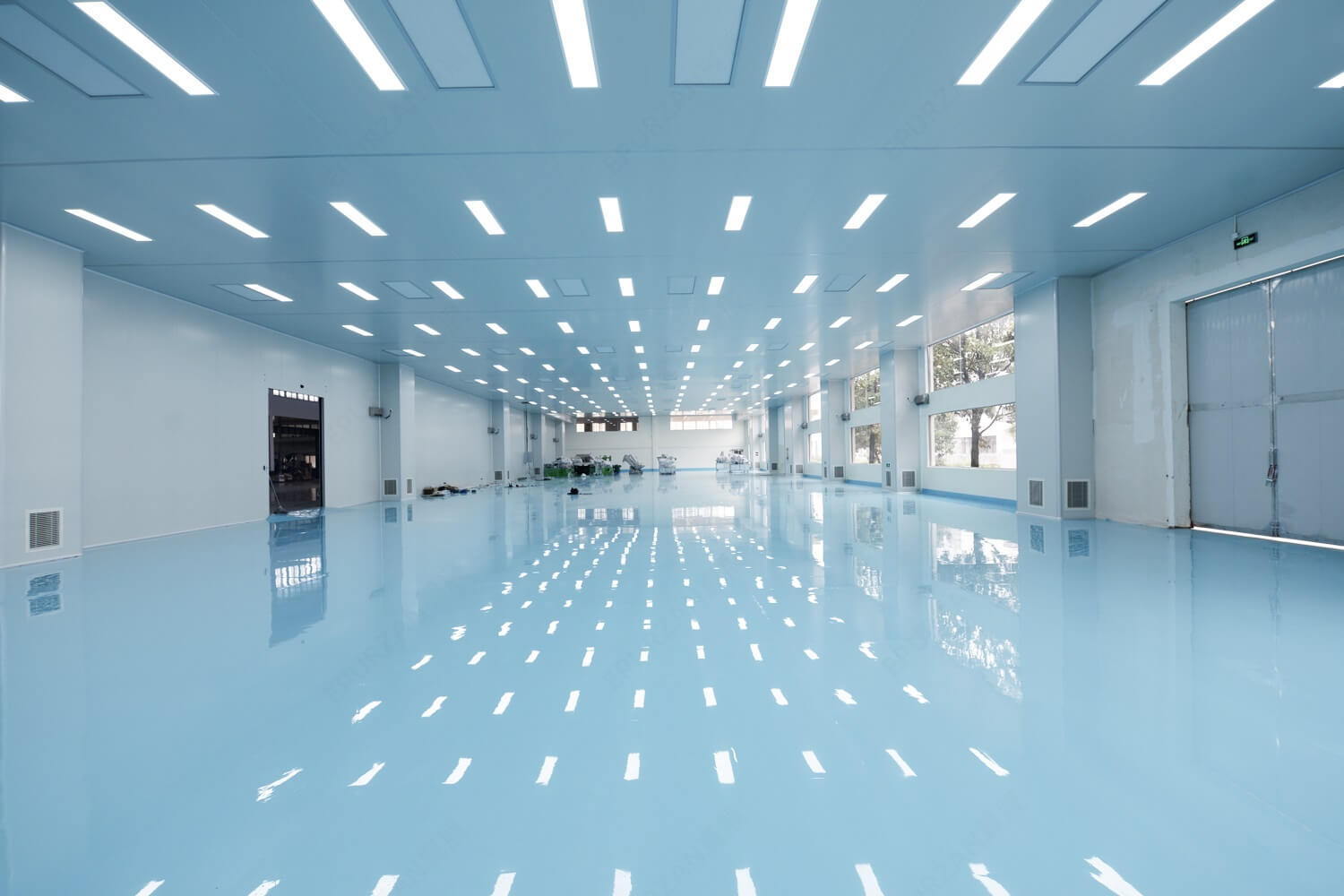 萬級(jí)無塵車間的換氣次數(shù)是多少?維護(hù)方面有什么特殊要求嗎?